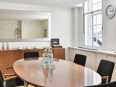 Property Image for 2 Eaton Gate, London, SW1W 9BJ