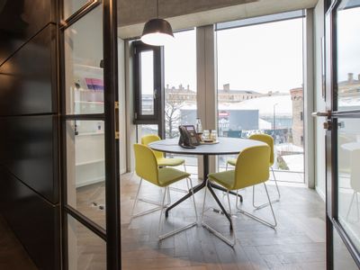 Property Image for 7 Pancras Square, London, Greater London, N1C 4AG
