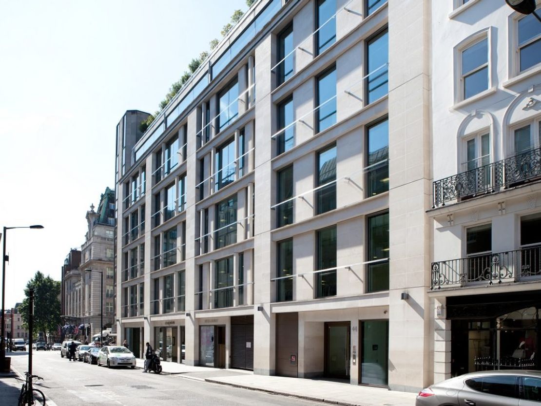 48 Dover Street, London, W1S 4FF