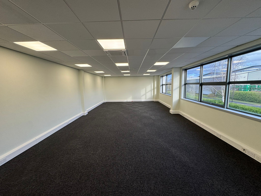 Kiwi Park - Unit 6, Commerce Way, Trafford Park, Stretford, Manchester M17 1HW