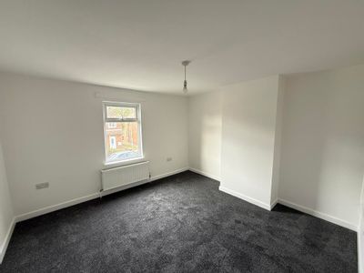 Property Image for 205 Hunts Pond Road, Fareham, Hampshire