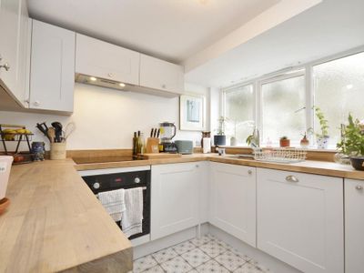 Property Image for 24 Bolton Street, Brixham, Devon