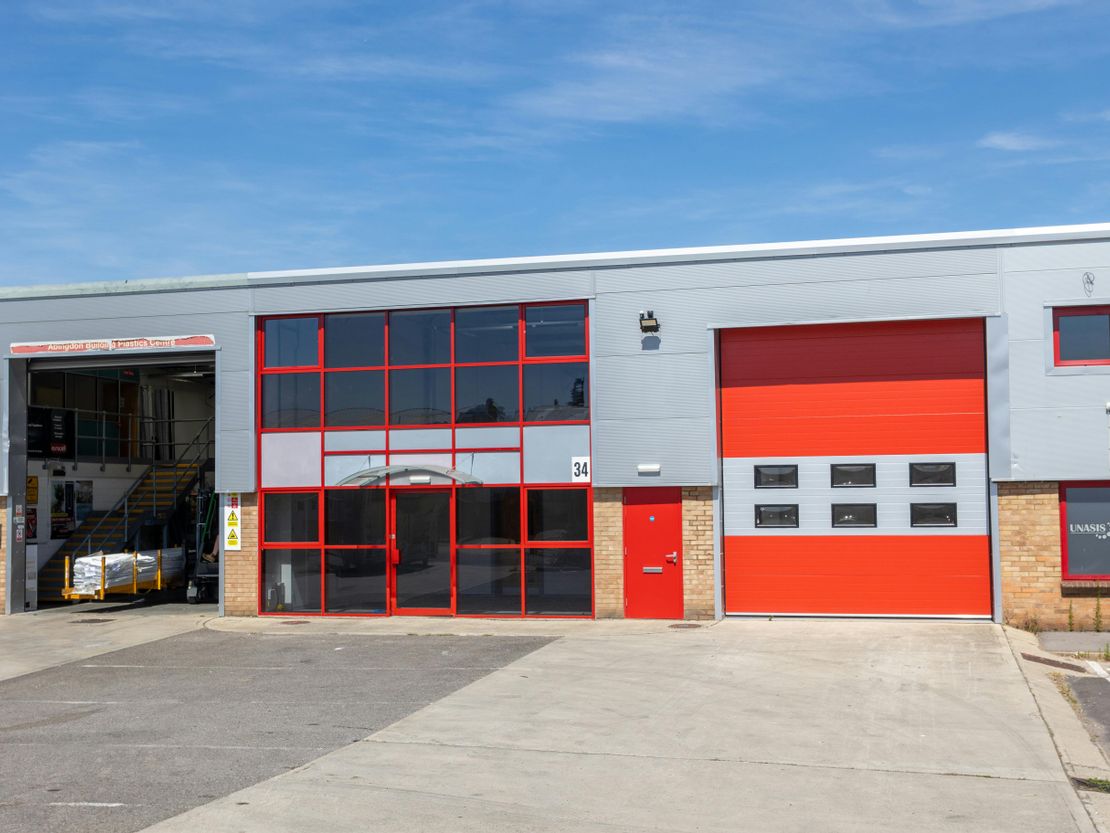 Unit 34, Nuffield Way, Abingdon, OX14 1RL