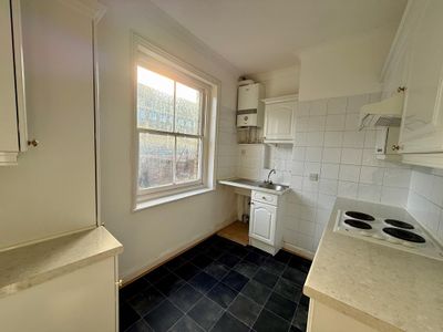 Property Image for 20 High Street, Chatham, Kent
