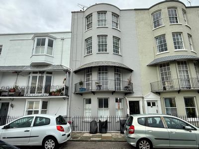 Property Image for Flat 7, 39 Spencer Square, Ramsgate, Kent