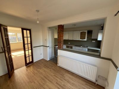 Property Image for 16 Mead Close, Romsey, Hampshire
