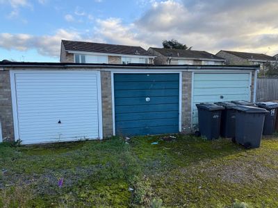 Property Image for 16 Mead Close, Romsey, Hampshire