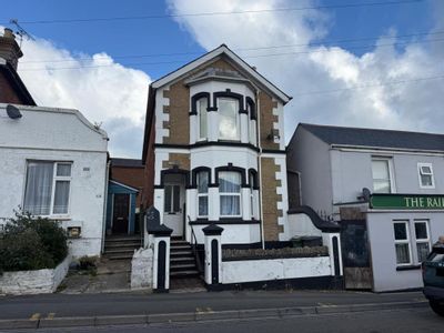 Property Image for 66 St. Johns Road, Ryde, Isle Of Wight