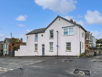Property Image for 1 Pelham Road, Cowes, Isle Of Wight