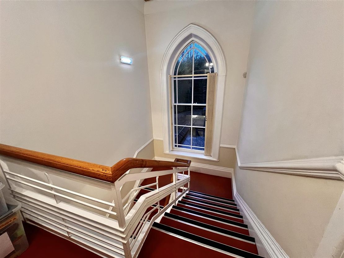 Cote Royd House, 7 Halifax Road, Edgerton