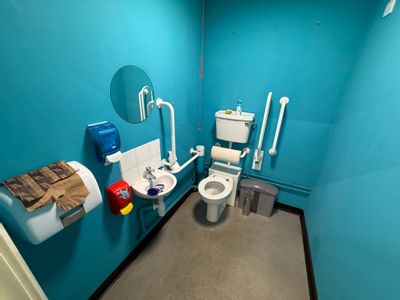Property Image for Unit 17 Hinckley Business Park, Brindley Road, Dodwells Bridge Industrial Estate, Hinckley, Leicestershire, LE10 3BY