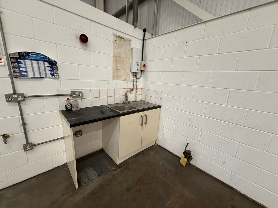 20 Greenfields Business Park, Wheatfield Way, Hinckley, Leicestershire, LE10 1BB