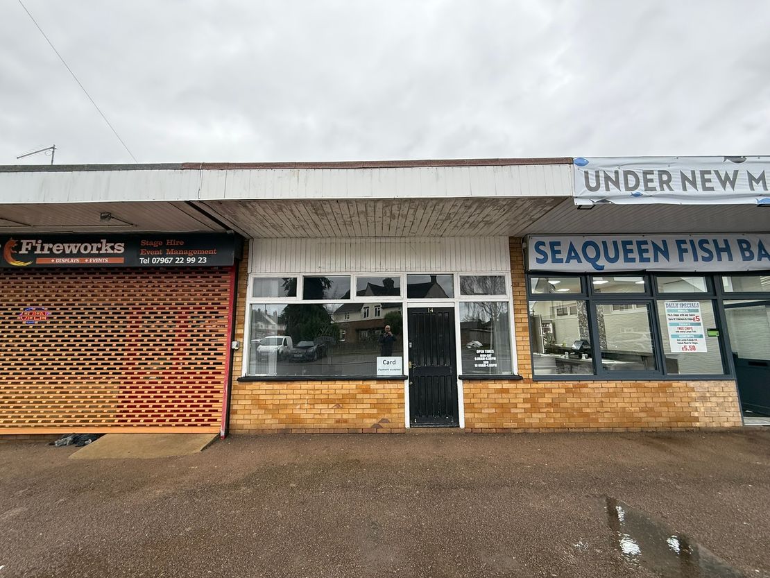14 Central Avenue, Lutterworth, Leicestershire, LE17 4NY