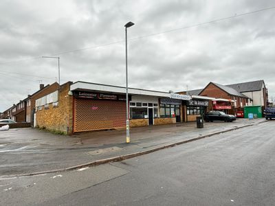 Property Image for 14 Central Avenue, Lutterworth, Leicestershire, LE17 4NY