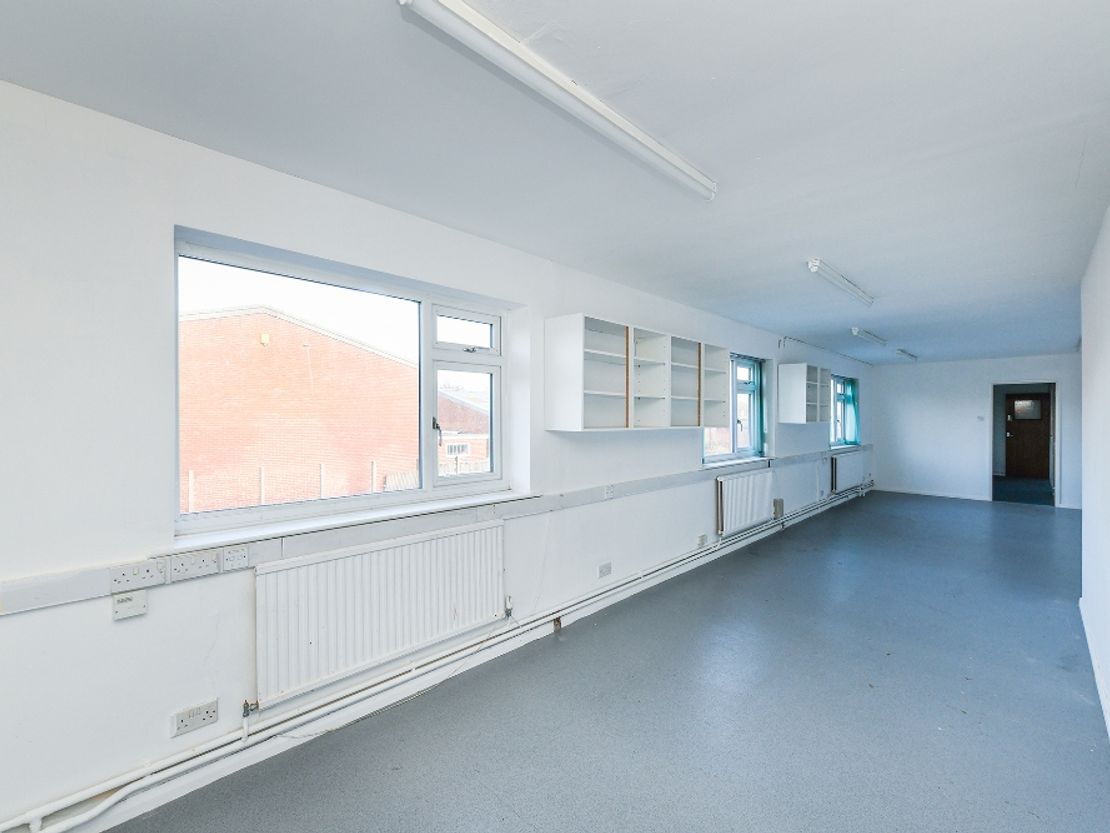 1-4 Premier Court, Kings Mill Way, Mansfield, Nottinghamshire, NG18 5ER