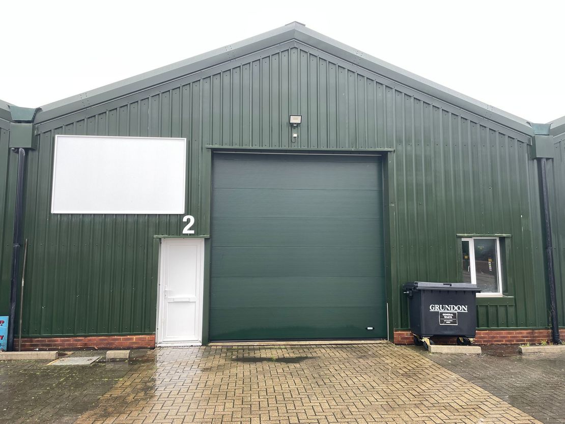 Unit 2 Studland Industrial Estate, Newbury, West Berkshire, RG20 0PW