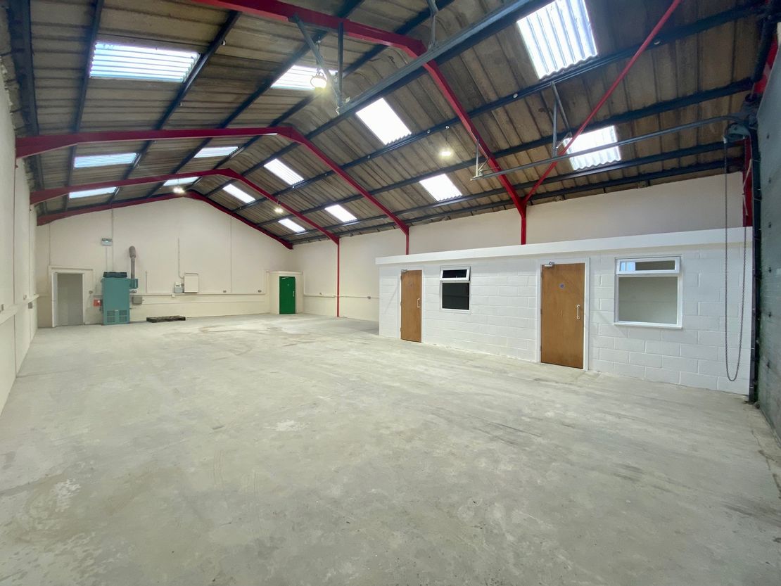 Unit 2 Studland Industrial Estate, Newbury, West Berkshire, RG20 0PW