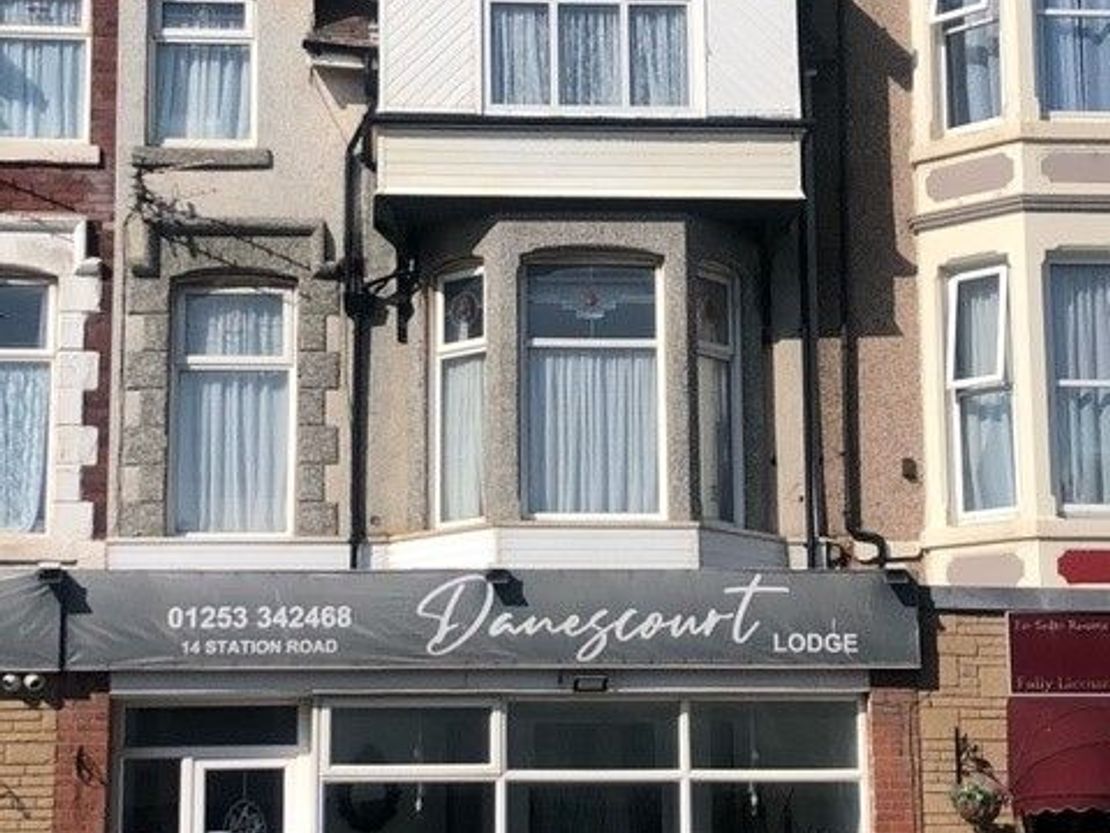 Danescourt Lodge Hotel, Station Road, Blackpool, FY4
