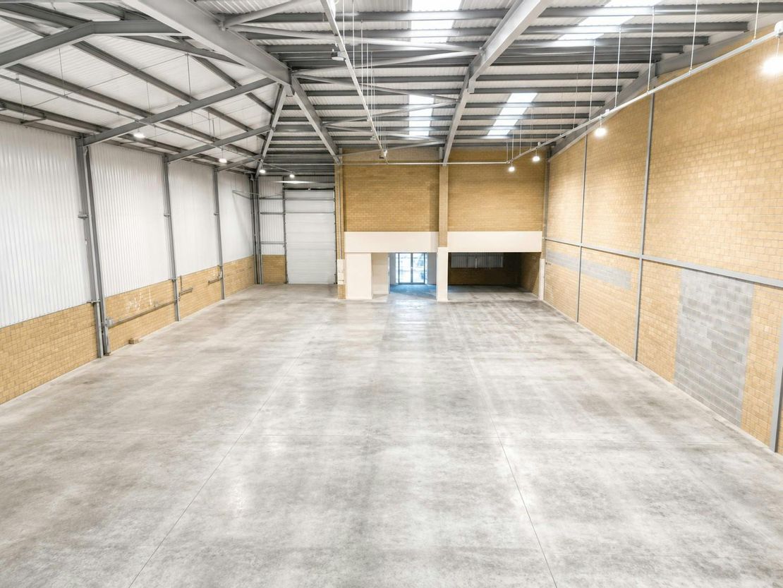 Unit 1 Ascent Park, Edinburgh Way, Harlow, CM20 2HW