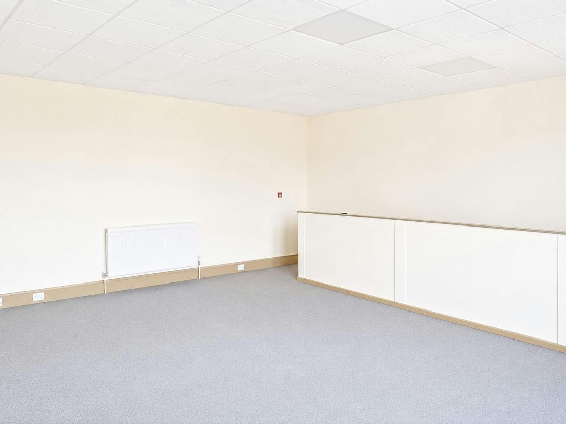 Unit 1 Ascent Park, Edinburgh Way, Harlow, CM20 2HW