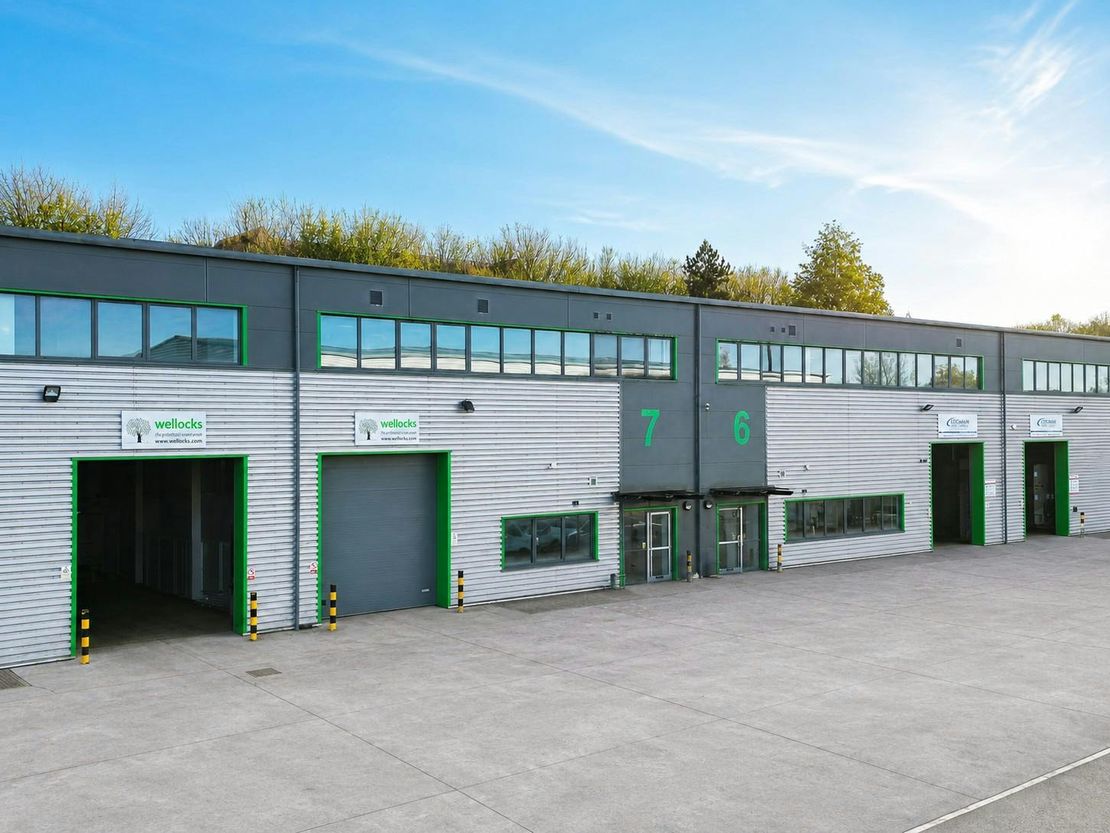 Unit 7 East Place, East Road, Harlow, CM20 2TG