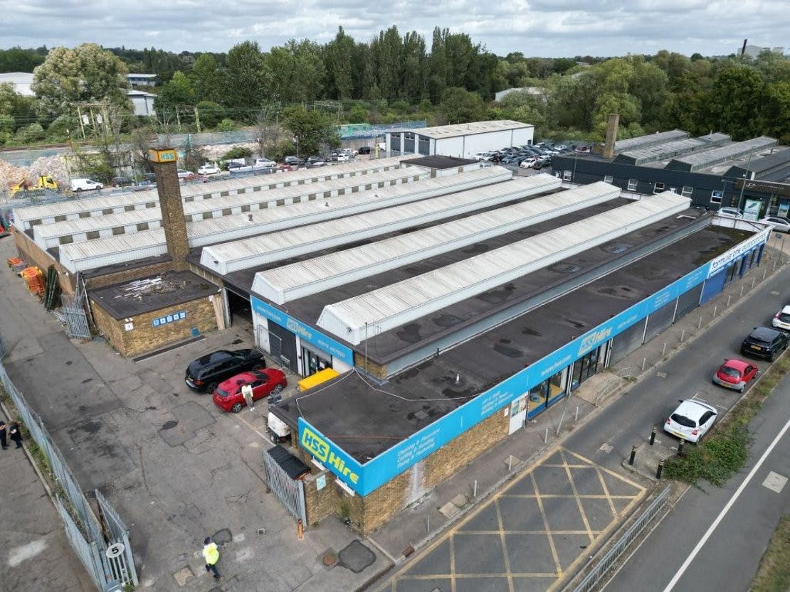 Former HSS Hire Unit, Edinburgh Way, Harlow, CM20 2DH