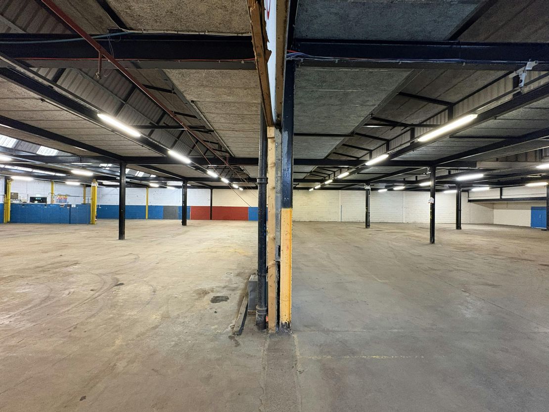 Former HSS Hire Unit, Edinburgh Way, Harlow, CM20 2DH