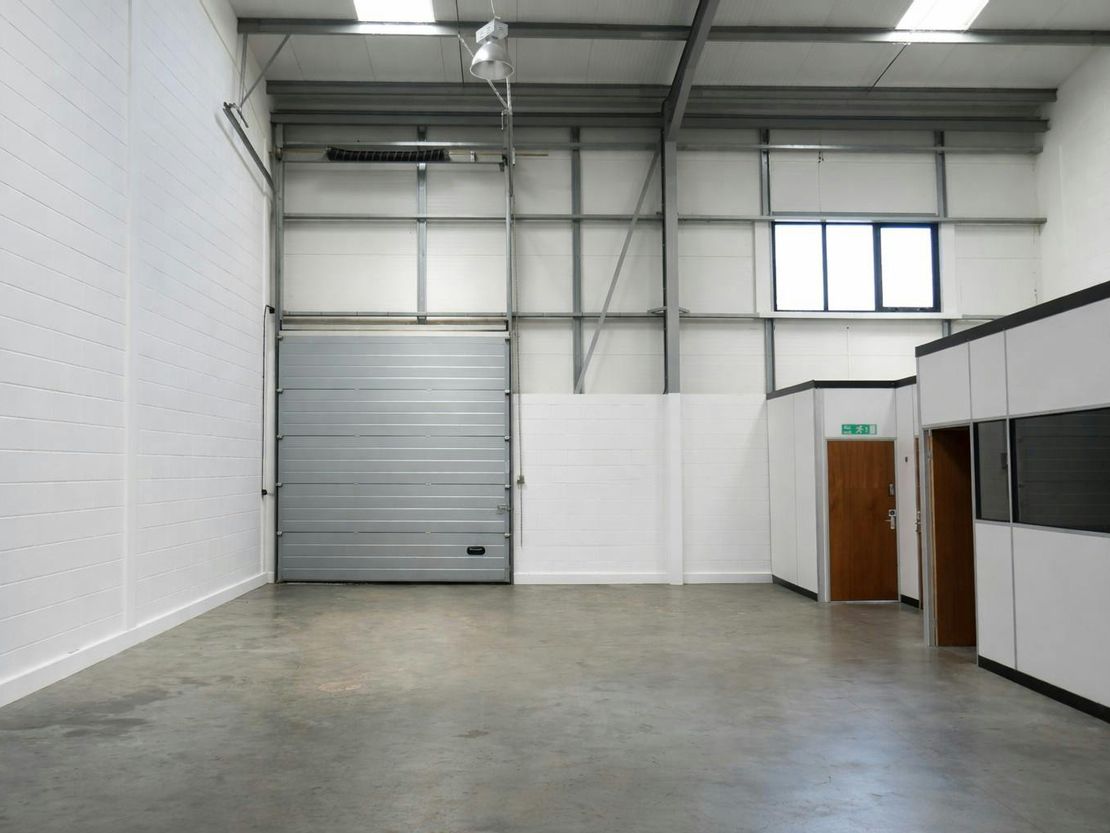 Unit 3 Parkend, Harlow Business Park, Harlow, CM19 5QF