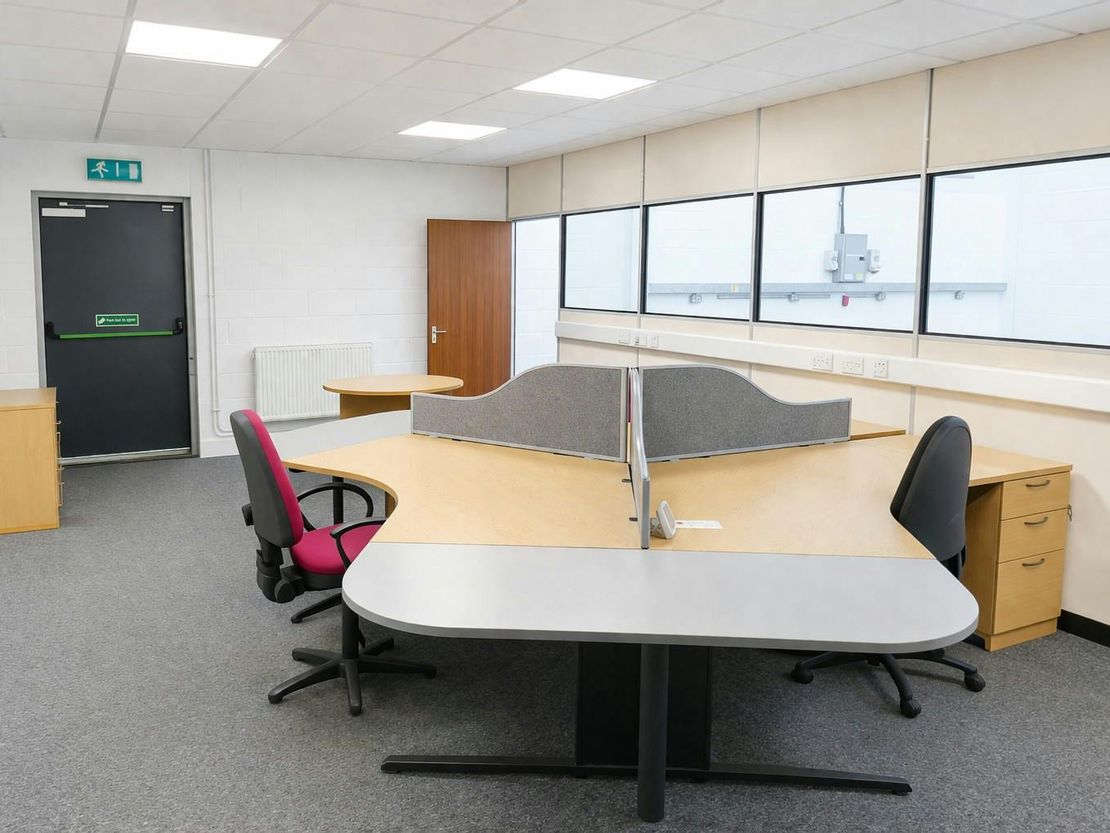Unit 3 Parkend, Harlow Business Park, Harlow, CM19 5QF