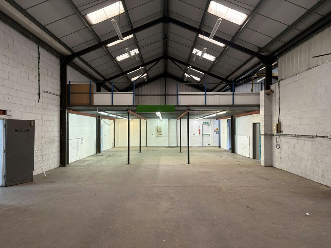 4 Oak Industrial Park, Chelmsford Road, Great Dunmow, CM6 1XN