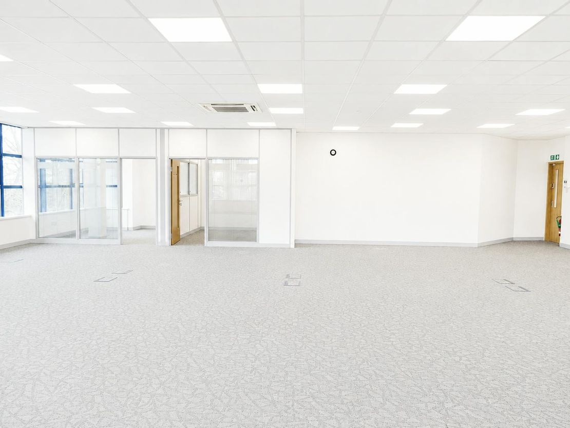 1 Astra Centre, First Floor, Edinburgh Way, Harlow, CM20 2BN