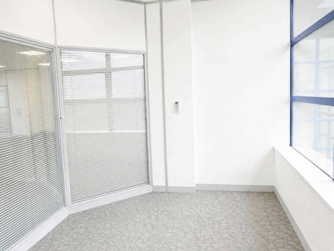 1 Astra Centre, First Floor, Edinburgh Way, Harlow, CM20 2BN