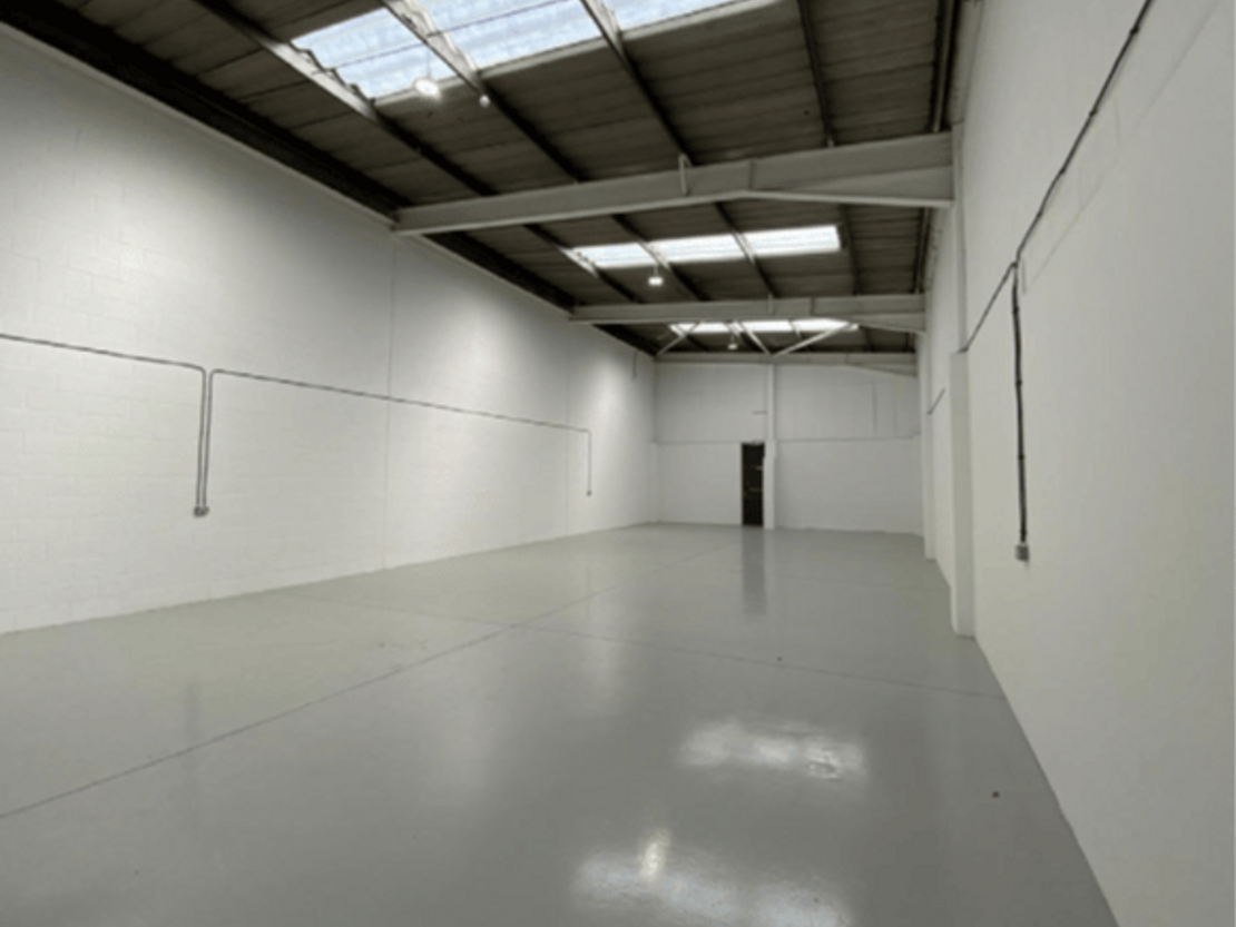 Unit 9 Mead Park Industrial Estate, River Way, Harlow, CM20 2SE