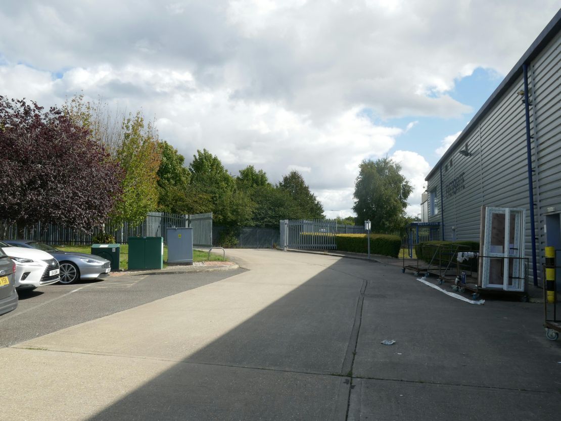 Part Everbrite House, Greenway, Harlow Business Park, Harlow, CM19 5QJ