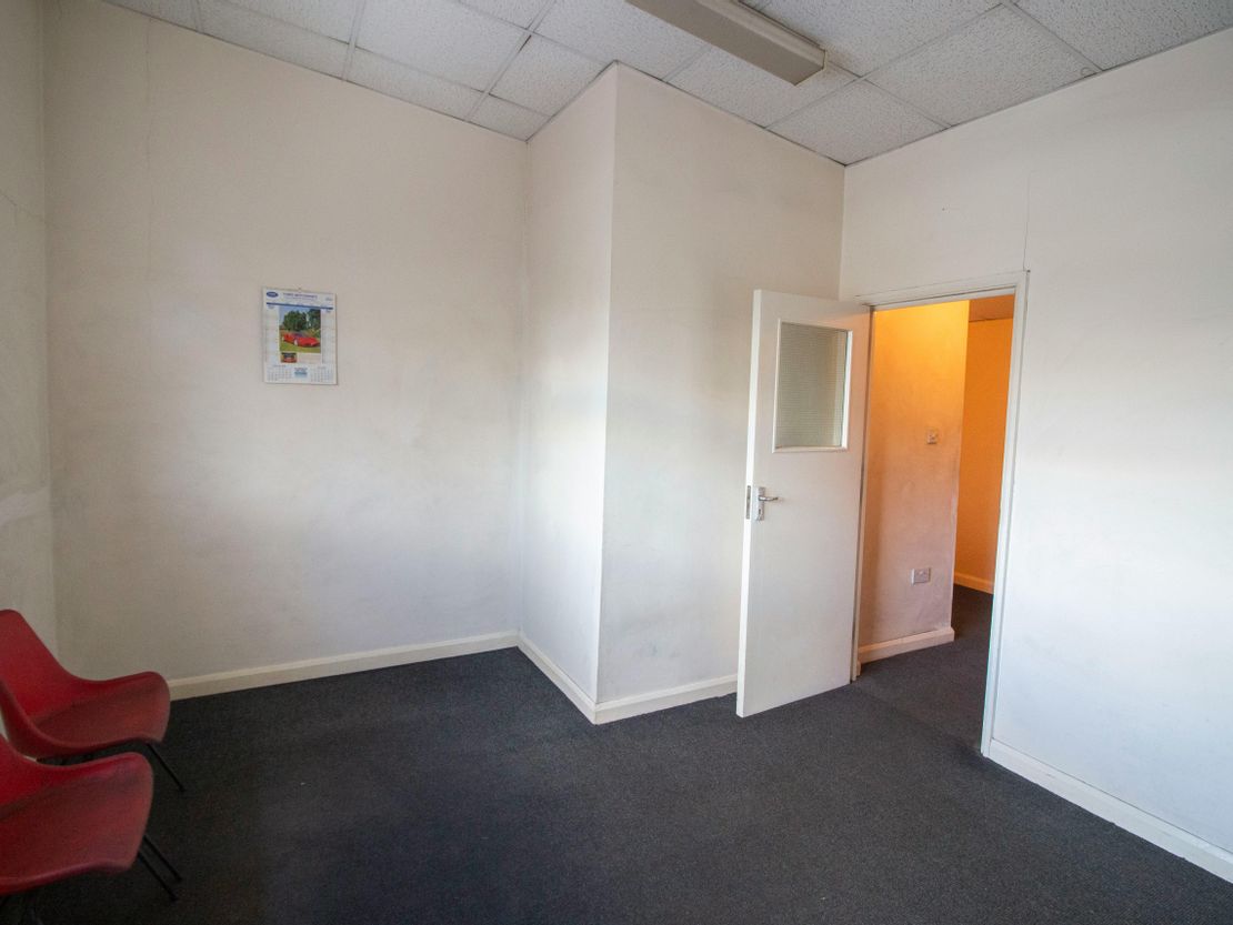 Unit 2a, Penfield Estate, 17 Lancaster Road, Uxbridge, UB8 1AP