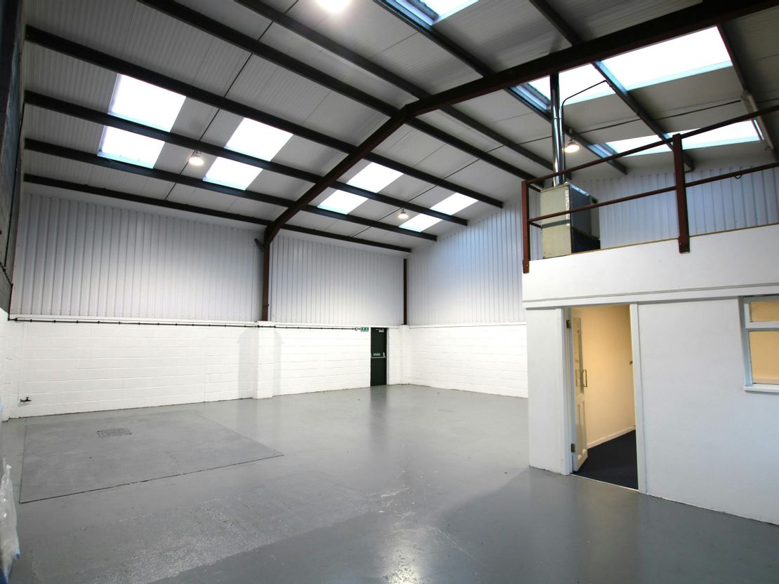 Unit 2 Forest Close, Ebblake Industrial Estate, Verwood, BH31 6DE