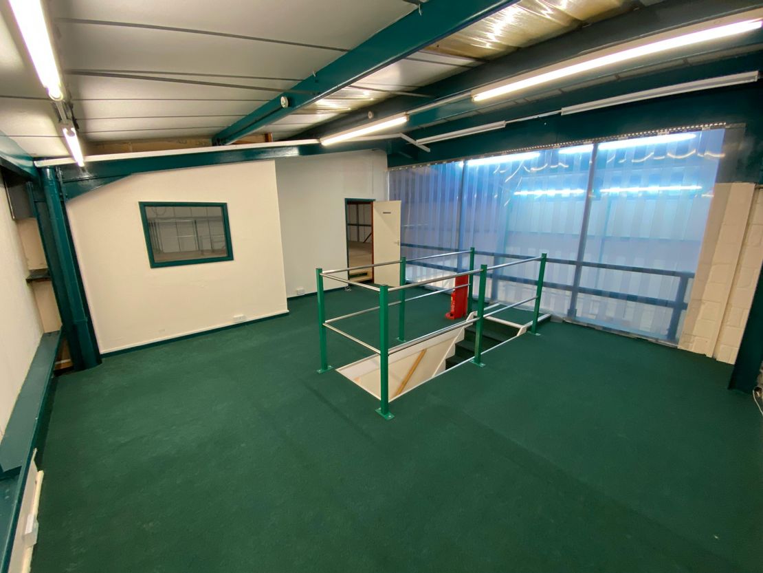 Unit 1 Forest Close, Ebblake Industrial Estate, Verwood, BH31 6DE