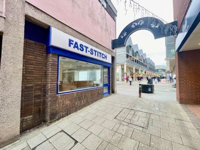 Property Image for 1 Central Walk, Bury St. Edmunds, Suffolk, IP33 1BS
