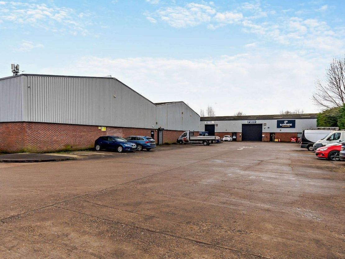 Acorn Industrial Estate, Bontoft Avenue, Hull, East Riding Of Yorkshire, HU5 4HF