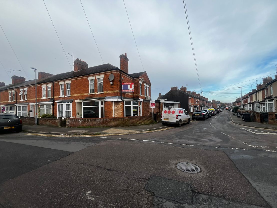 160 Cromwell Road, Rushden, Northamptonshire, NN10 0EF