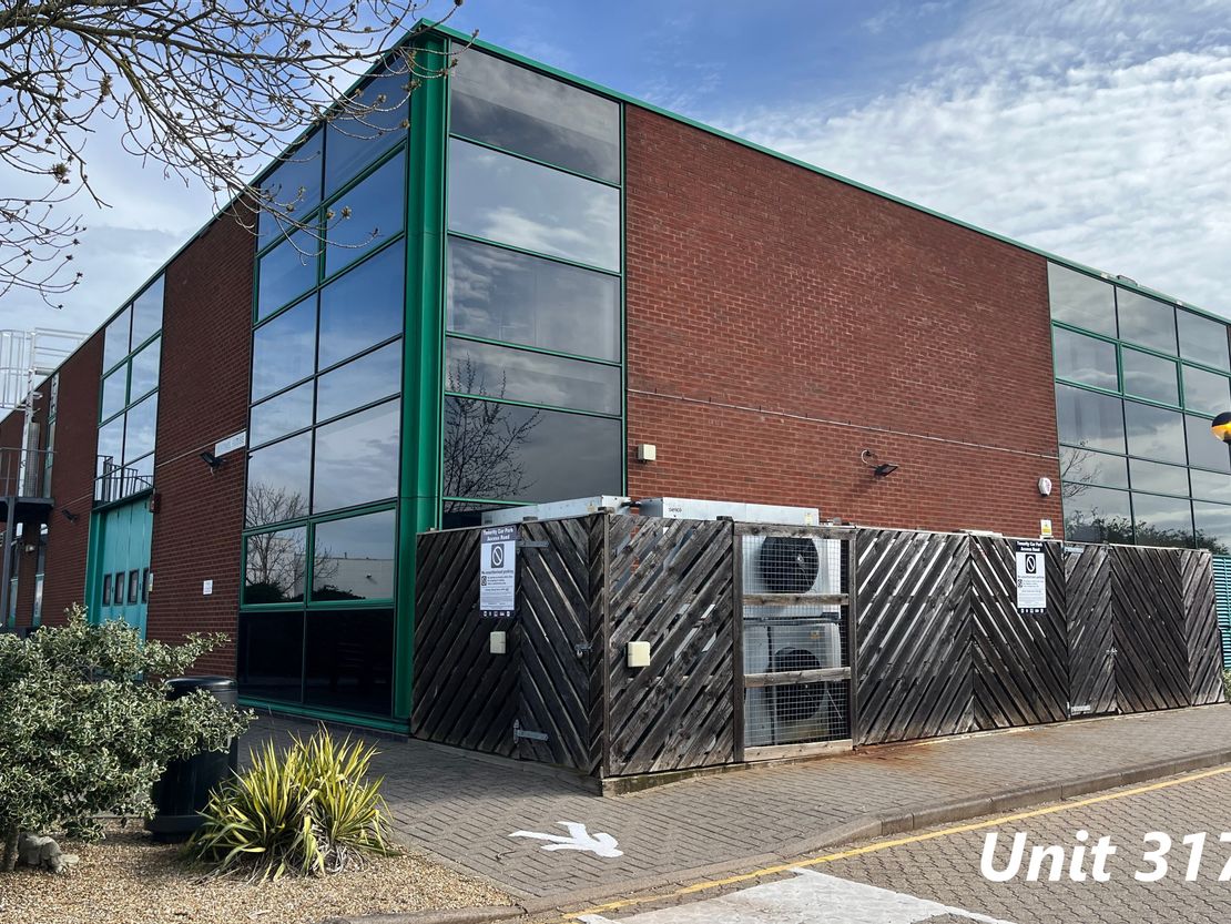 Units 316 & 317 Portsmouth Motor Park, Portsmouth, Hampshire, PO3 5FH