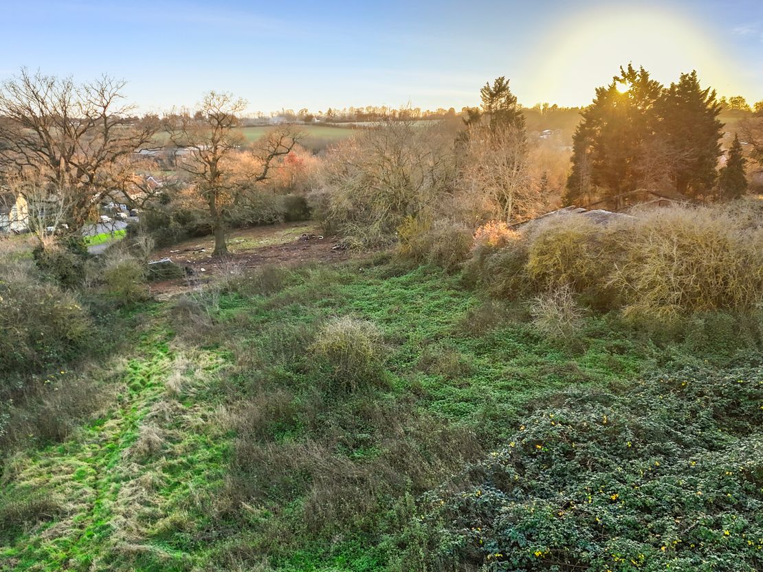 Hill Farm, London Road, Washbrook, Ipswich, Suffolk, IP8 3LE