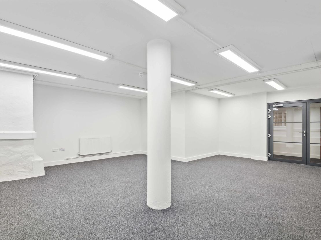 St. Marks Studios, 14 Chillingworth Road, London, n7 8qj
