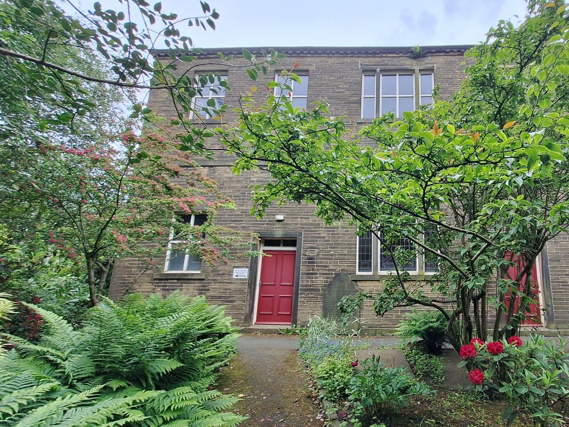 Queensbury Baptist Church, Chapel Lane, Queensbury, Bradford, Yorkshire, BD13 2PZ