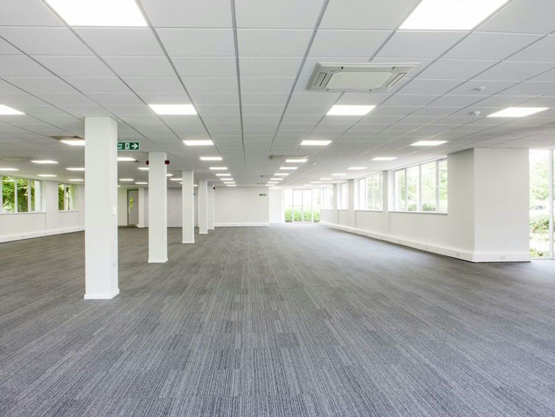 Unit 7 - The Pavilions, Ruscombe Park, Twyford, South East, RG10 9NN