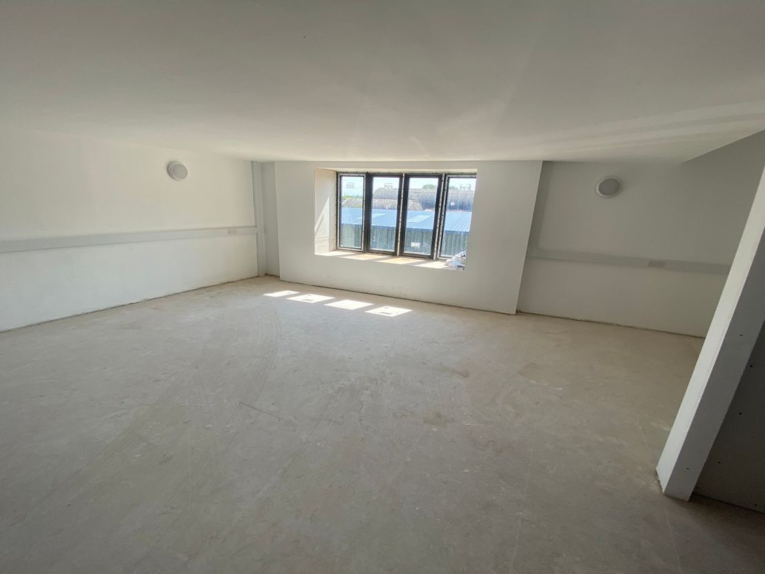 Unit 8, Sanda Road, Newtownabbey, Antrim, BT37 9UB