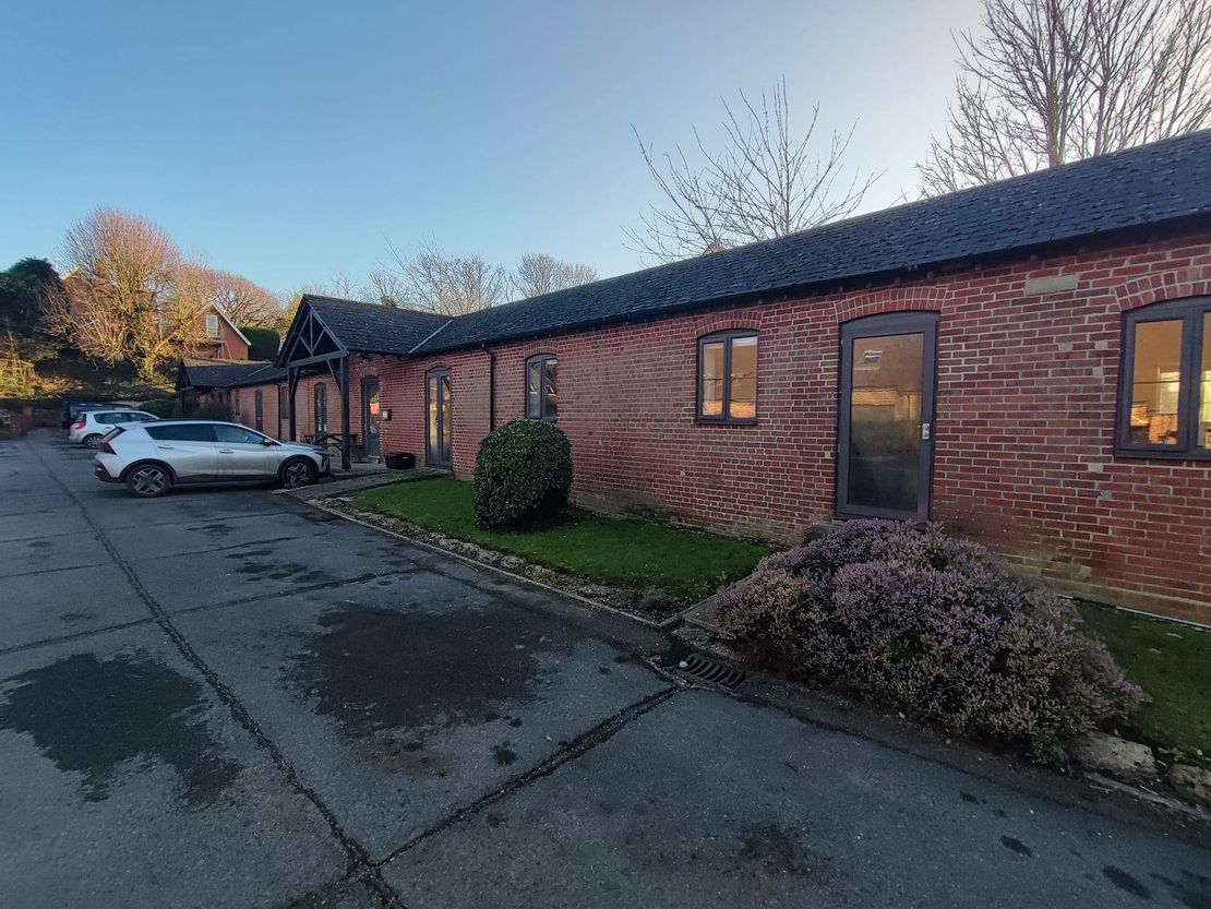 1 - 4 North Park, Mayles Lane, Knowle, Hampshire, PO17 5LJ
