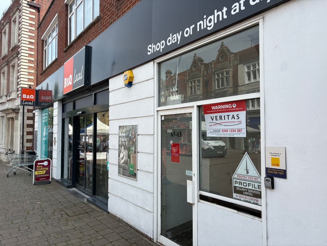 61 High Street, Staines-Upon-Thames, Surrey, TW18 4QW