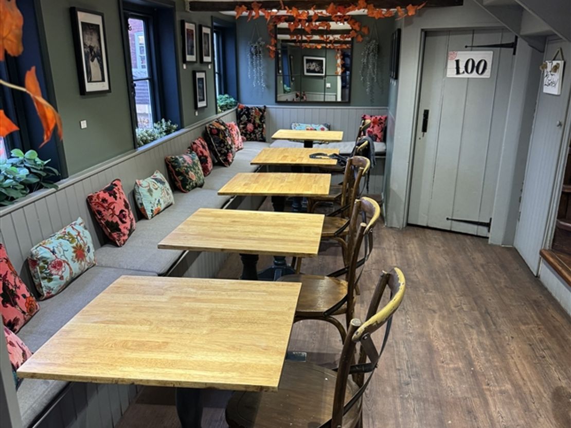 The Larder, 12 Earley Court, Lymington, Hampshire, SO41 9EP