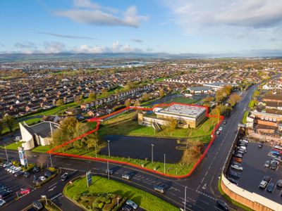 Property Image for Lisnagelvin Leisure Centre, Richill Park, Londonderry, Derry, BT47 5QZ
